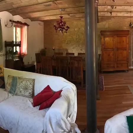 Casa Padronale - Delle Rondini Дом отдыха Carignano (Marche)