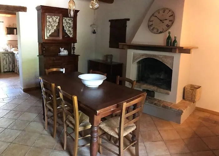 Casa Padronale - Delle Rondini Carignano (Marche)